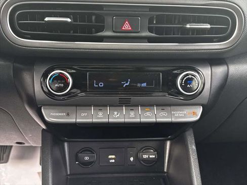 Certified 2023 Hyundai Kona SEL w/ Convenience Package AWD/4WD image 26