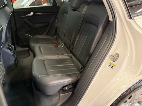 Used 2018 Audi Q5 2.0T Premium Plus w/ Premium Plus Package AWD/4WD image 31