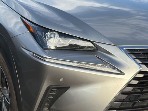 Used 2018 Lexus NX 300h AWD w/ Premium Package image 8