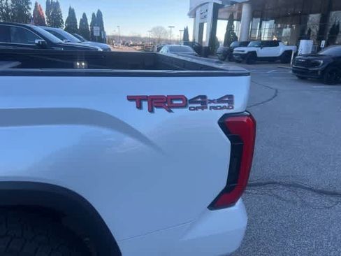 Used 2025 Toyota Tundra Limited image 16