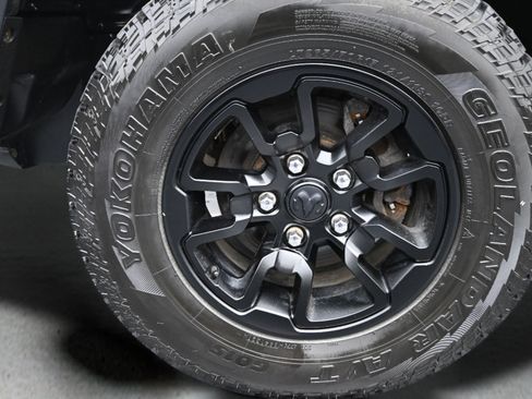 Used 2021 RAM 1500 Warlock AWD/4WD image 21