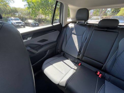 Used 2026 Volkswagen Tiguan SE AWD/4WD image 41