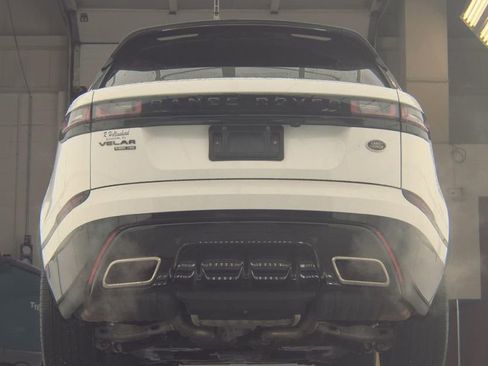 Used 2020 Land Rover Range Rover Velar R-Dynamic HSE image 4