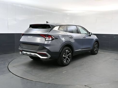 Used 2023 Kia Sportage EX AWD/4WD image 5