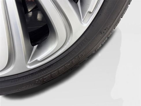 Used 2023 Lincoln Navigator Reserve image 90