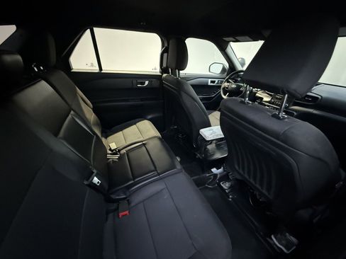 Used 2020 Ford Explorer 4WD Police Interceptor image 14