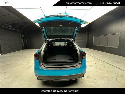 Used 2023 Tesla Model X image 42