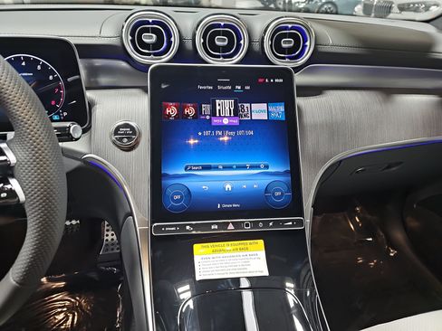 New 2026 Mercedes-Benz GLC 300 image 22