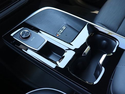 New 2026 Buick Enclave Sport Touring w/ Power Package image 18