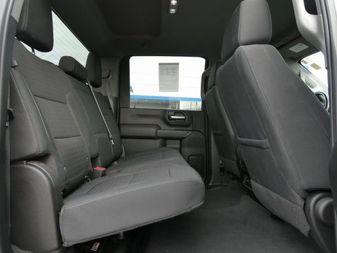 Certified 2021 Chevrolet Silverado 2500 LT w/ Fleet Comfort Package image 15