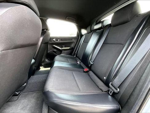 Used 2022 Honda Civic Sport image 14