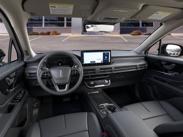 New 2025 Lincoln Corsair Grand Touring w/ Equipment Group 301A AWD/4WD image 9