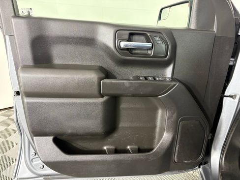 Used 2022 Chevrolet Silverado 1500 Custom w/ LPO, Dark Essentials Package AWD/4WD image 13