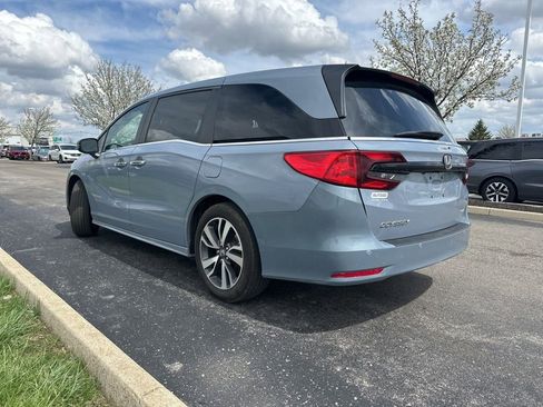 Used 2023 Honda Odyssey Touring image 9