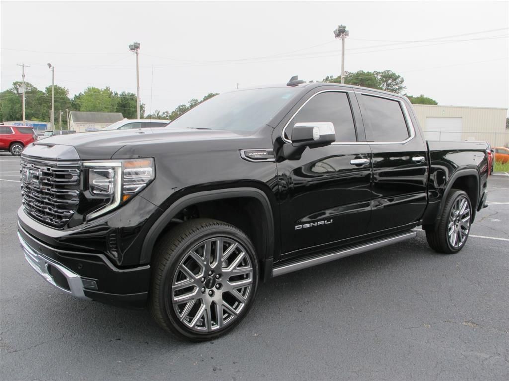 Used 2024 GMC Sierra 1500 Denali Ultimate AWD/4WD image 8