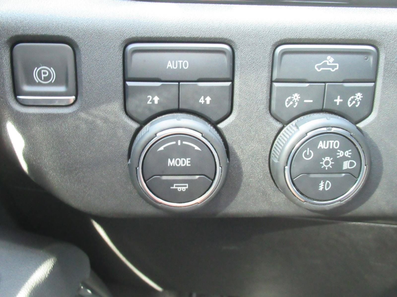 Used 2023 Chevrolet Silverado 1500 RST AWD/4WD image 26