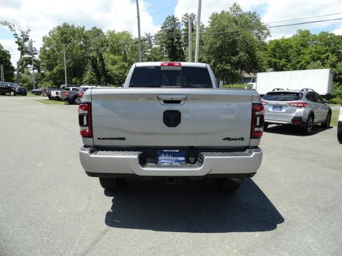 Used 2020 RAM 2500 Laramie AWD/4WD image 6