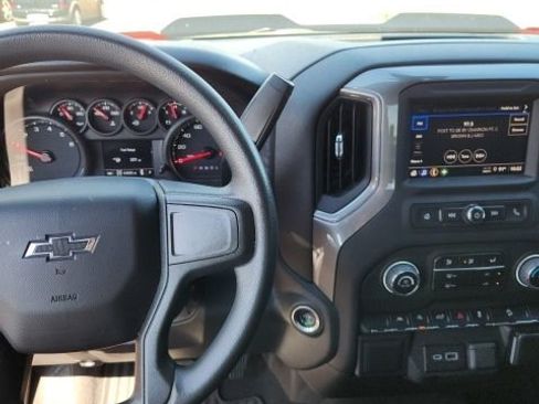 Used 2024 Chevrolet Silverado 1500 Custom Trail Boss w/ LPO, Dark Essentials Package image 16