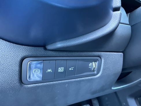Used 2024 Chevrolet Equinox EV LT w/ Active Safety Package 3 FWD image 20