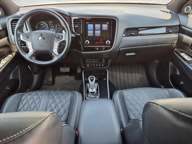 Used 2022 Mitsubishi Outlander GT AWD/4WD image 17