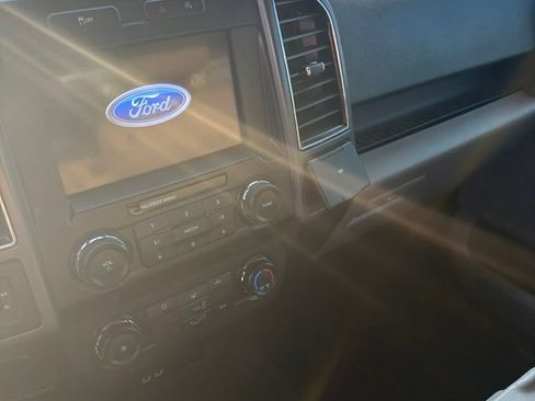 Used 2019 Ford F150 XLT AWD/4WD image 7