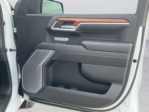 Used 2022 GMC Sierra 1500 Denali w/ Denali Reserve Package RWD image 23