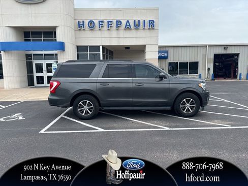 Used 2019 Ford Expedition Max XLT image 1
