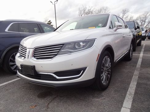 Used 2016 Lincoln MKX Reserve w/ Technology Package image 3