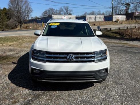 Used 2018 Volkswagen Atlas SE image 3