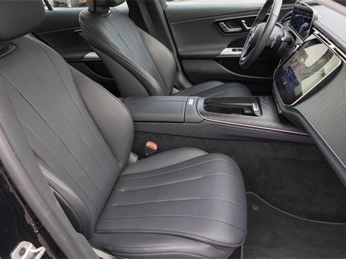 Certified 2025 Mercedes-Benz E 450 4MATIC Sedan image 19