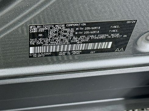 Used 2024 Toyota bZ4X XLE w/ Weather Package image 12