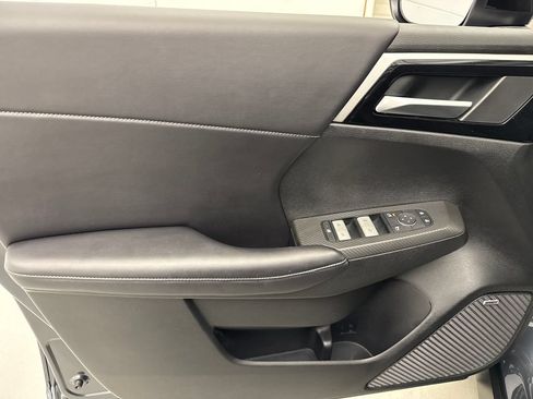 Used 2026 Mitsubishi Outlander LE AWD/4WD image 11