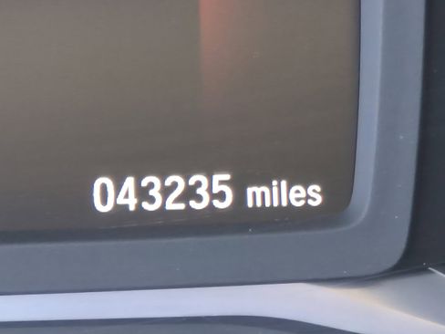 Used 2021 Honda Pilot Elite image 34