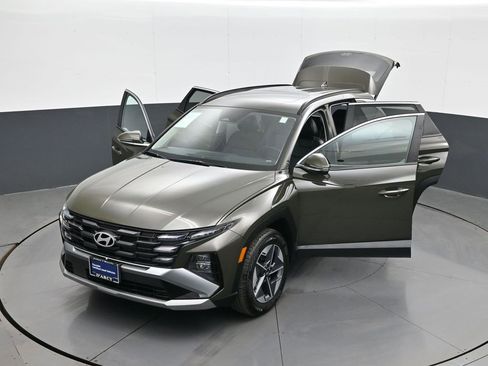 Certified 2025 Hyundai Tucson SEL image 30