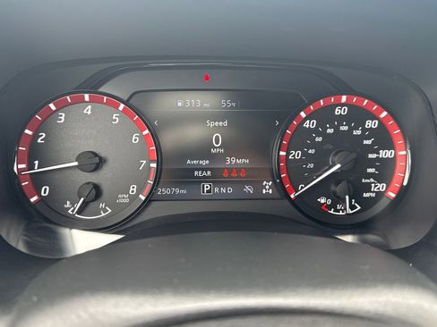 Used 2024 Nissan Frontier PRO-4X w/ Off-Road Protection Package AWD/4WD image 16