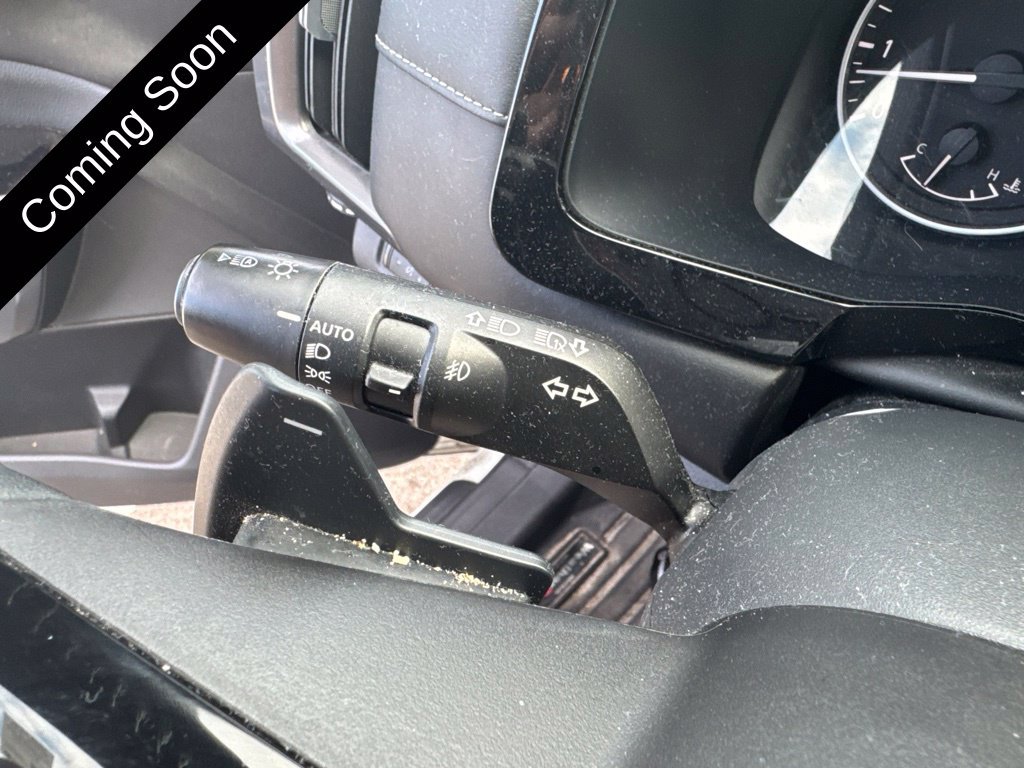 Used 2022 Nissan Pathfinder SL w/ SL Black Package FWD image 14