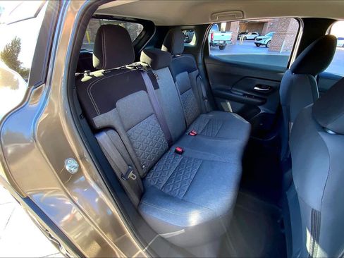 Used 2026 Nissan Kicks SV image 20