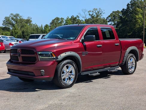 Used 2019 RAM 1500 Express w/ Express Value Package RWD image 5