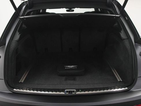 New 2026 Bentley Bentayga Speed image 11