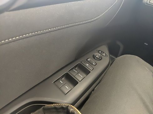 Used 2020 Honda Civic EX image 25