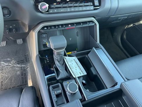 New 2026 Toyota Tundra Platinum AWD/4WD image 18
