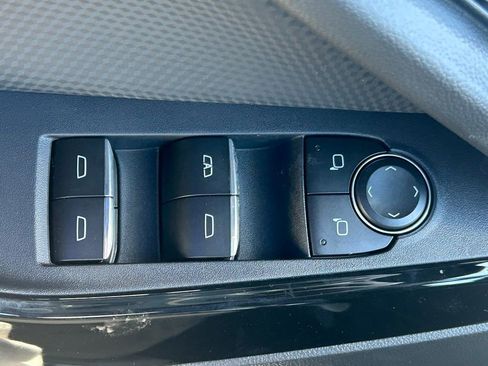 New 2026 Chevrolet Equinox RS w/ Safety and Technology Package FWD image 31