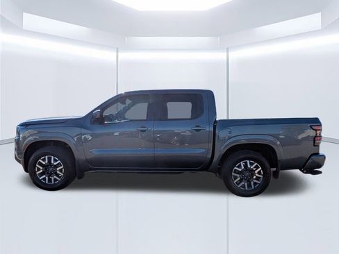 Used 2022 Nissan Frontier SV image 7