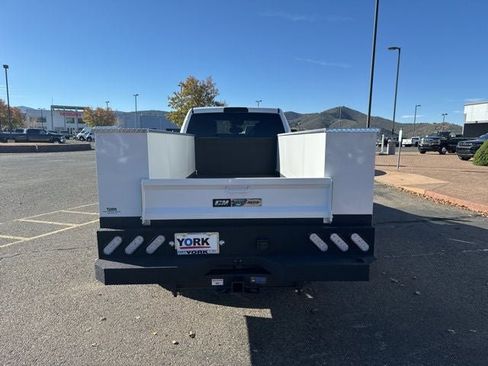 New 2026 RAM 3500 Tradesman w/ Chrome Appearance Group image 7