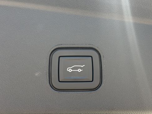 Certified 2024 Cadillac Lyriq Sport RWD image 11