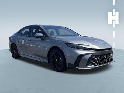 Used 2026 Toyota Camry SE w/ Convenience Package