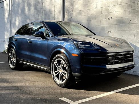 New 2026 Porsche Cayenne Coupe image 7