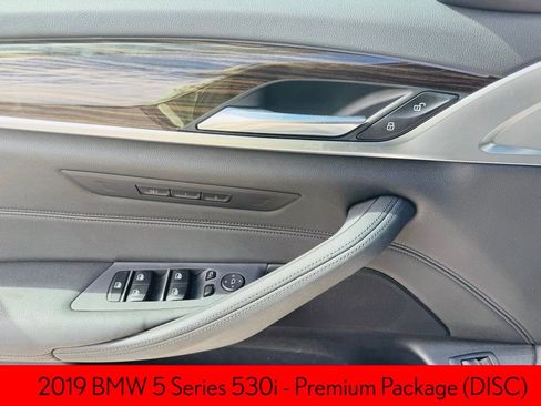 Used 2019 BMW 530i w/ Convenience Package image 9