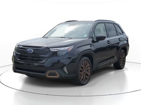 Used 2025 Subaru Forester Sport AWD/4WD image 2