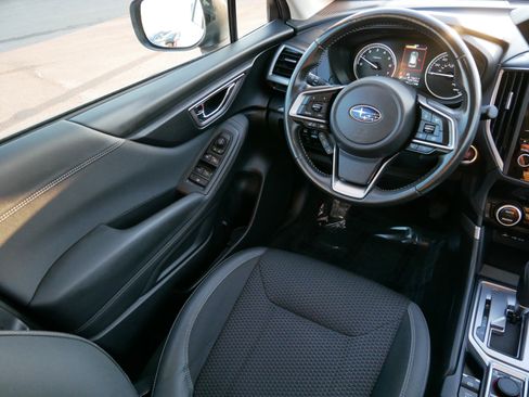 Used 2023 Subaru Forester Premium image 9